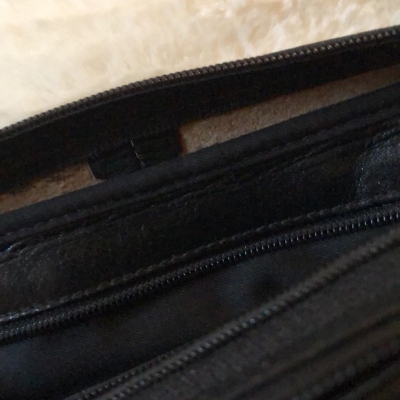 Damton Leather Multi-Pocket travel compartments clutch + detachable strap bag - Picture 4 of 13